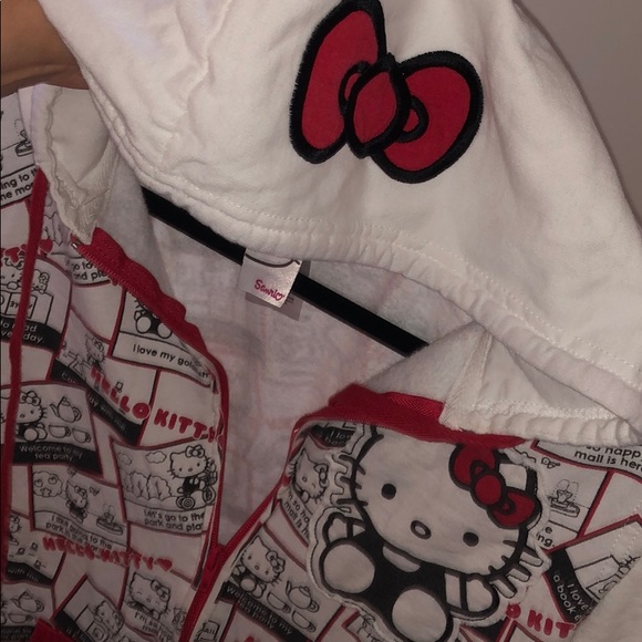 π Hello Kitty Zipper Sweatshirt with Hoodie π - Picture 5 of 6